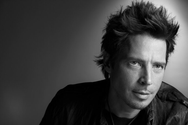 “Like a Stone”: Una oda a la muerte escrita por Chris Cornell