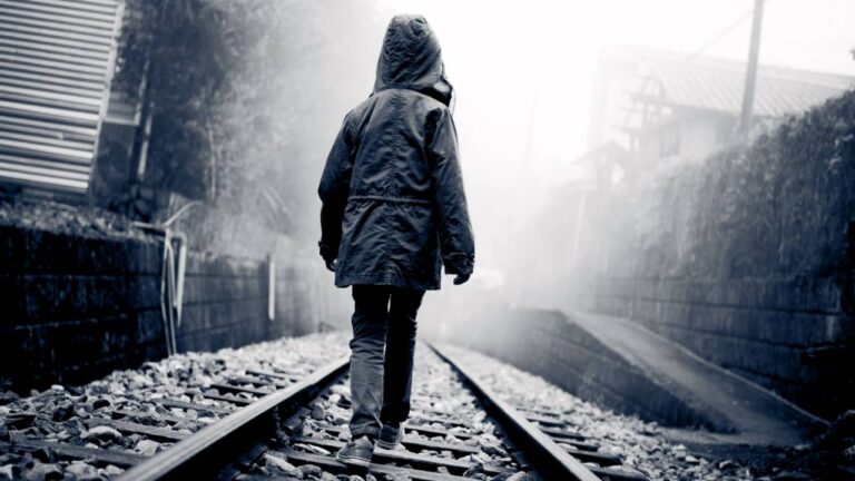 “Numb”: Una descarga que busca ser escuchada