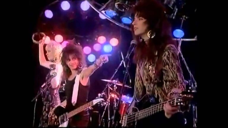 “Walk Like An Egyptian”: El éxito inesperado de The Bangles